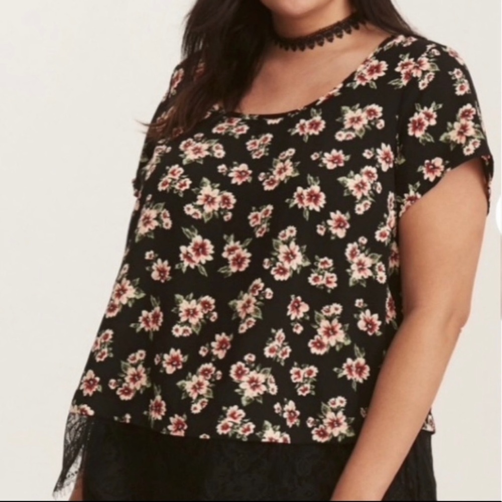 Torrid Black Floral Georgette Lace Hem Blouse Scoop Neck Cap Sleeve-3